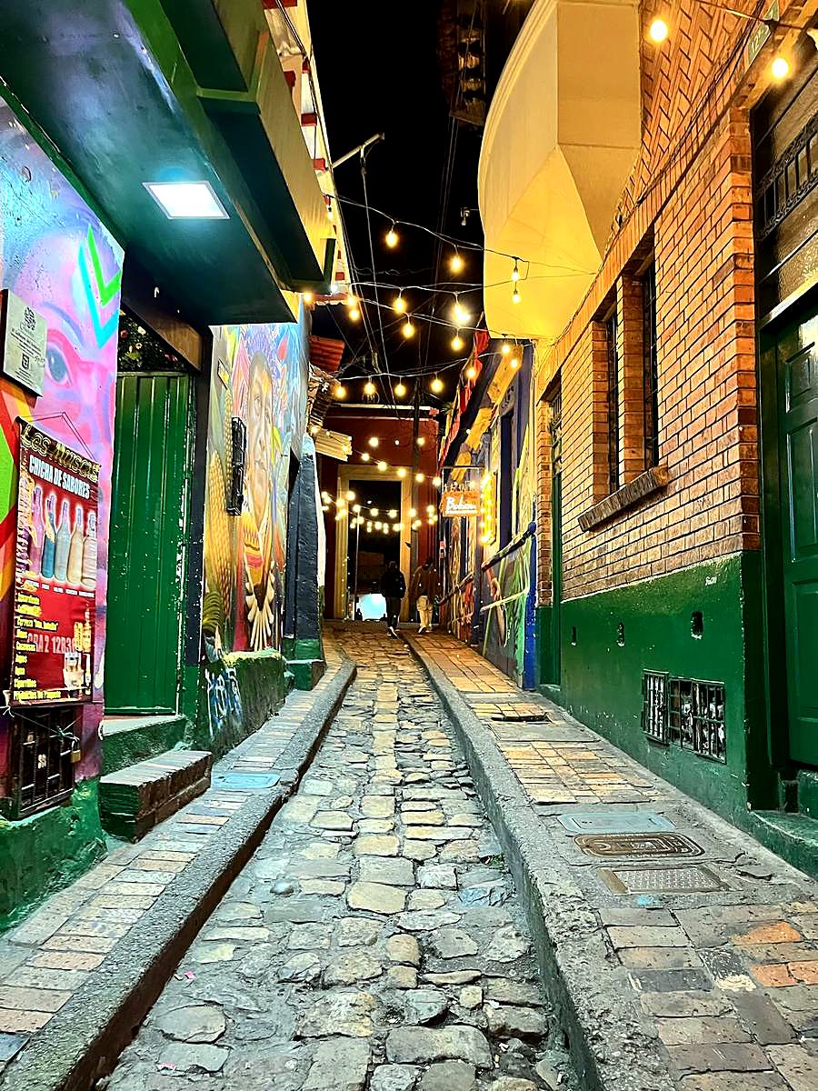 Colonial alley in La Candelaria, Bogotá